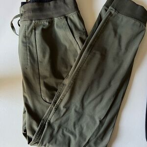 Men's Lululemon ABC joggers